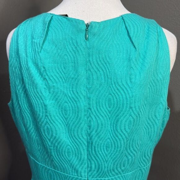 Taylor Women's Sleeveless Swirl Pattern Textured Dress in Aqua - Picture 7 of 11